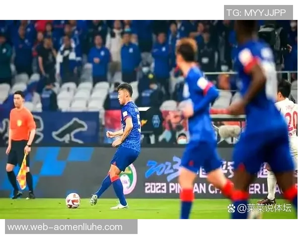 上港与申花激战正酣最终晋级之路谁能笑到最后 上港与申花激战正酣最终晋级之路谁能笑到最后