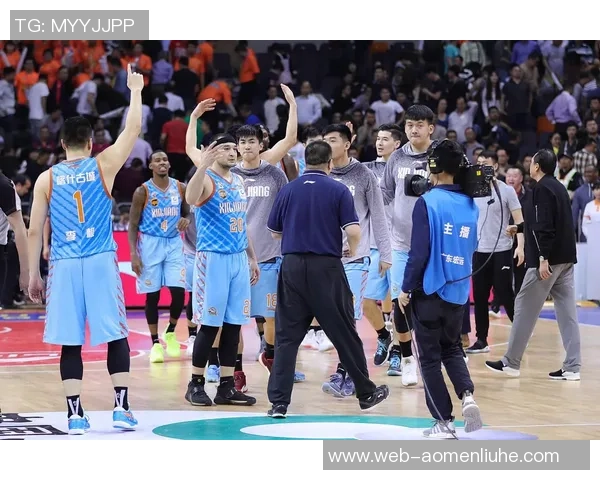 总决赛激战新疆对决广东巅峰对决谁能夺冠成就辉煌历史